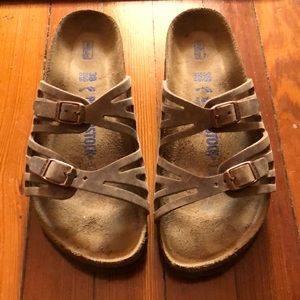Birkenstock’s size 38 Granada style